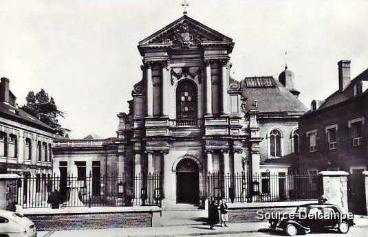 14 Lisieux La Chapelle des Carmelites.jpg